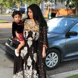 Meet your Posher, Madiha